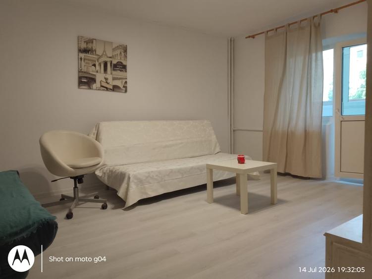 Apartament cu 3 camere decomandat în Unirii — fotografia 1