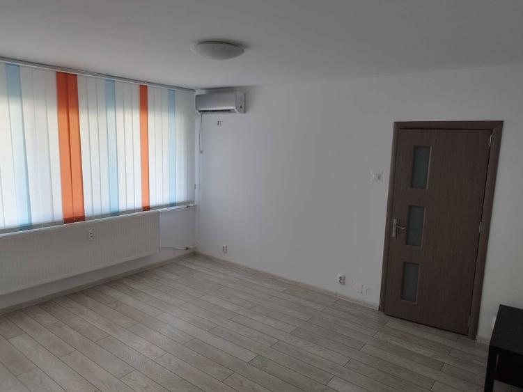De inchiriat apartament de 3 camere nemobilat - 7