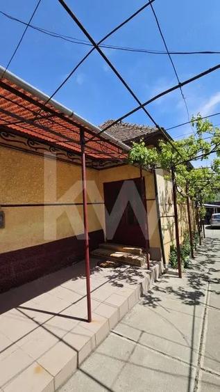 Casa cu poveste si potential locul perfect pentru un nou inceput in Seica Mare - 3