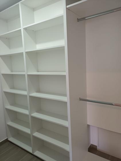 De inchiriat Apartament 4 camere - 4