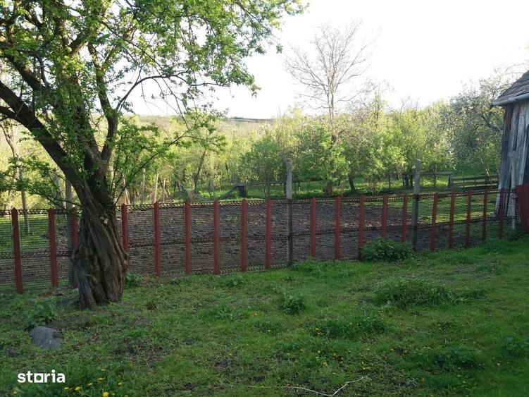 Casă cu 3 camere în Alămor