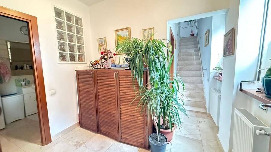 OPORTUNITATE | CASĂ DE VÂNZARE | 5 CAMERE | CURTE COMUNĂ MARIA ROSETTI - 8