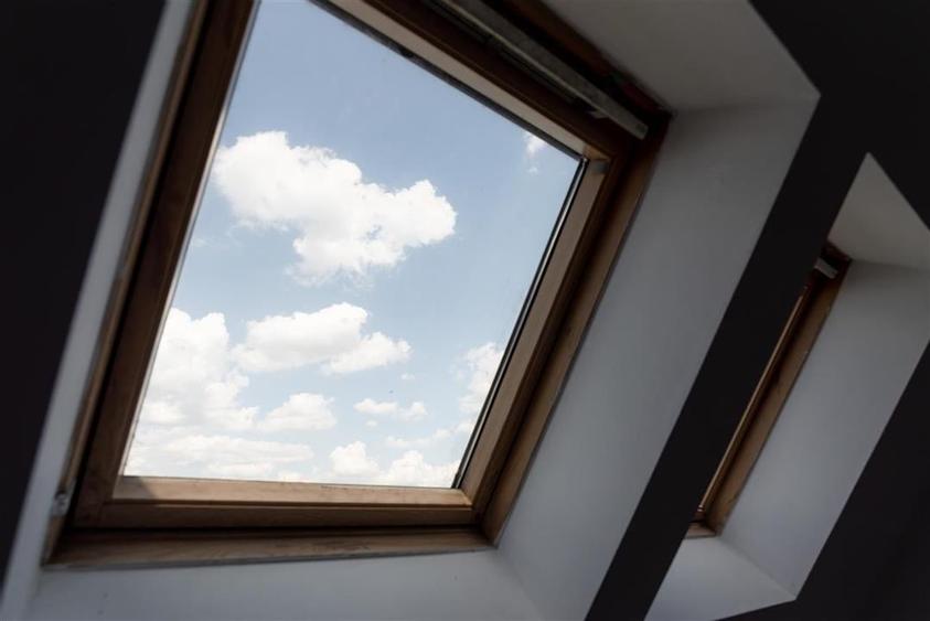 Apartament cu living+3 camere, 2 bai in zona Parcului 22 Decembrie - 10