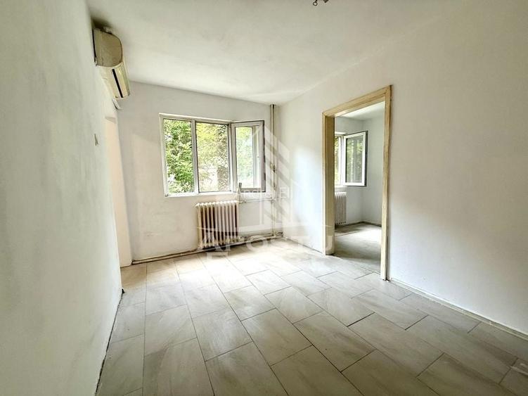 Apartament 2 camere situat in zona Sagului Apartament 2 camere situat in zona Sagului