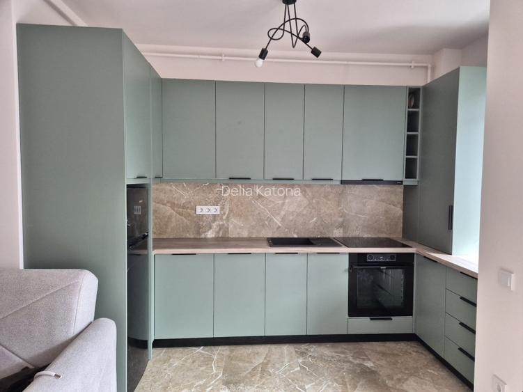 Inchiriez apartament proaspat finisat