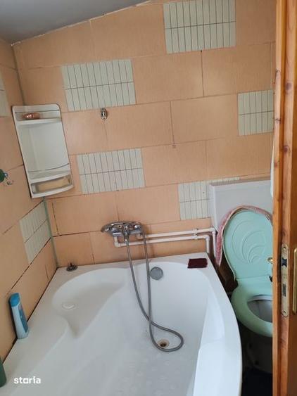 Inchiriez apartament in casa - 6