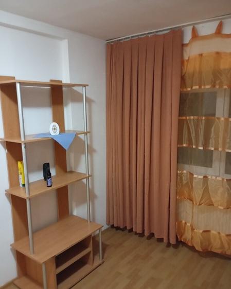 Inchiriez garsoniera in Sibiu str. Stefan cel Mare - 3