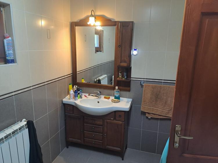 Mogosoaia-Odai, constructie 2013, singur curte, semimobilata, teren 1000 mp - 19