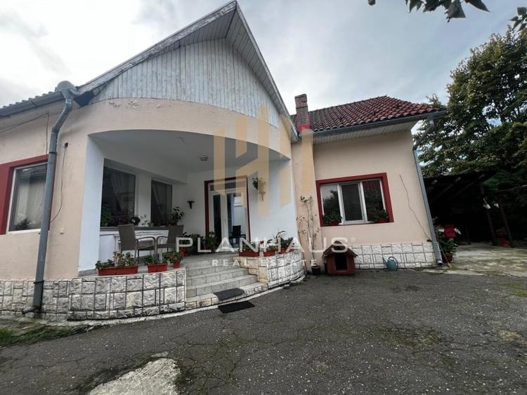 Casă individuală ,zona Spitalului de Boli Infectioase  ,teren 662 mp - 4