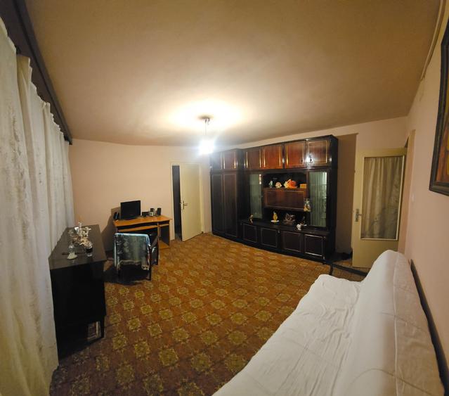 Apartament 2 camere - Zona  Buziasului - 2