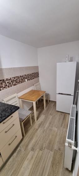 Garsonieră decomandată în Zahana
