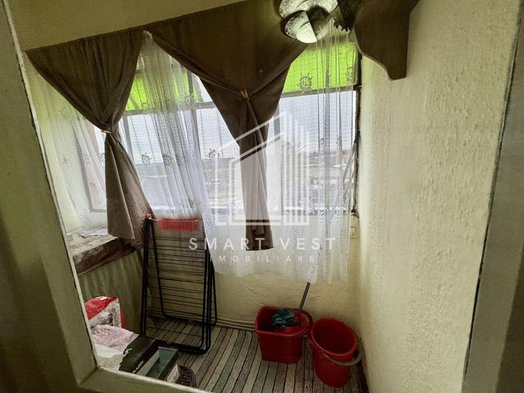 Apartament cu 2 camere semidecomandat, mobilat în Botizului
