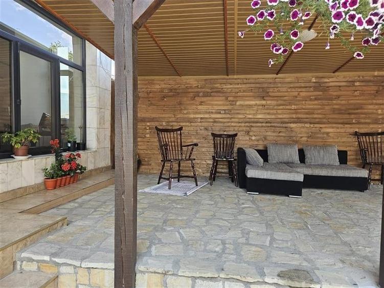 PENSIUNE 3 *** DE VANZARE LA CHEIE IN STATIUNEA  BALNEOCLIMATICA TG OCNA - 1