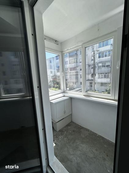 Apartament decomandat, etaj 1, izolat cu balcon inchis, Baragan. - 9