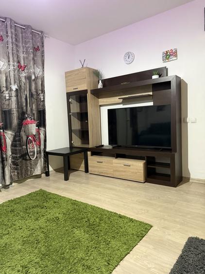Proprietar inchiriez garsoniera Bragadiru - Str Diamantului - 6