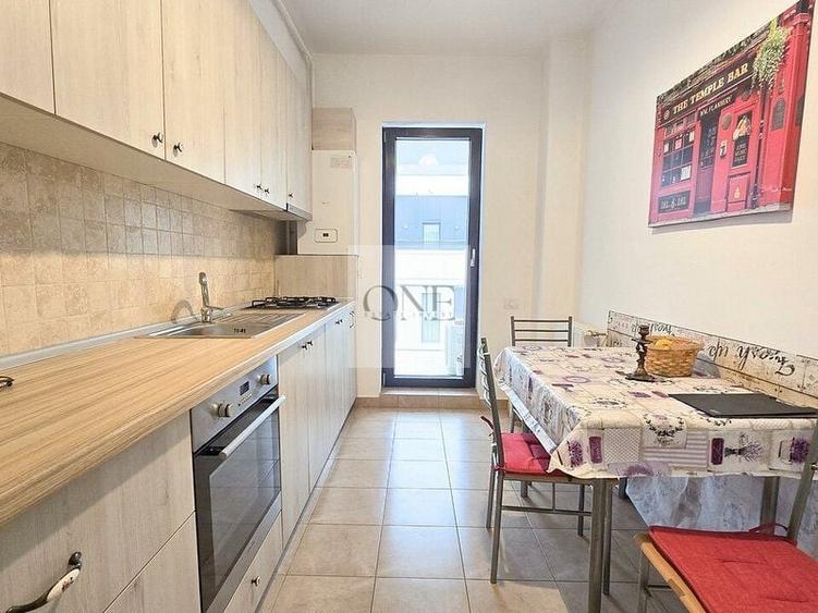 Garsonieră Bloc Nou Colina Universității - 4