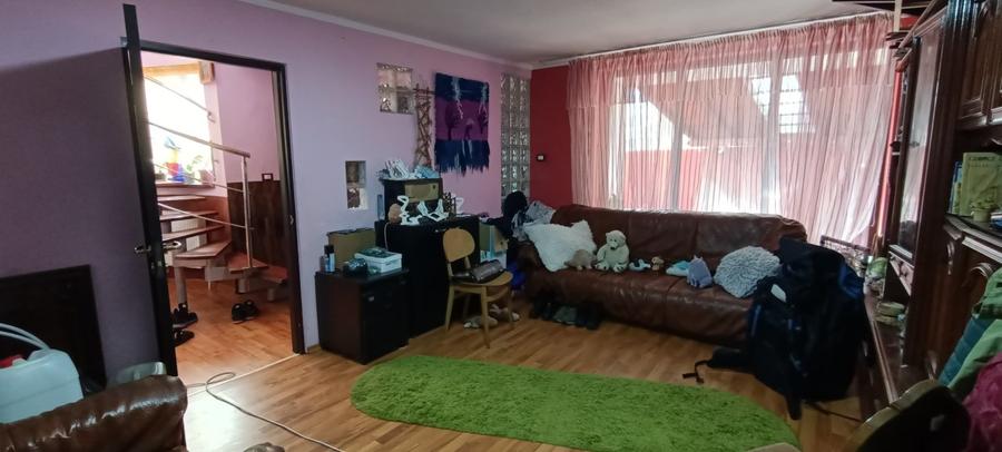 Vila 3 etaje in Piatra Neamț - 1