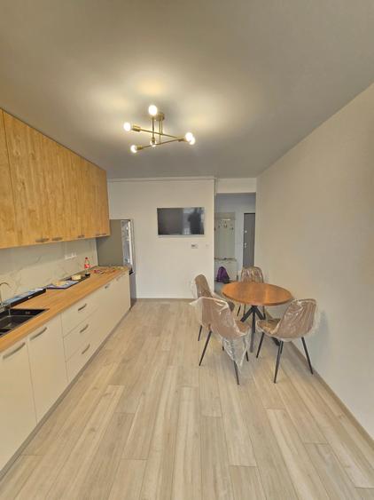 Apartament 2 camere | Decomandat | zona centrala | strada Tibles 20 | Parcare | - 8