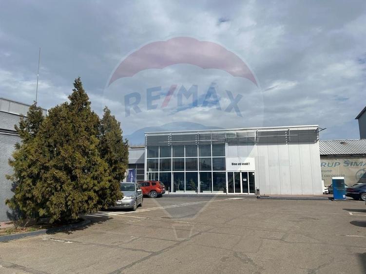 Spatiu comercial de 443mp de inchiriat in zona Exterior Est - 2
