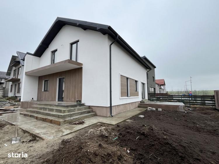 Oportunitate! Vila P+M inalta, 4 camere, independent energetic, Valu l - 10