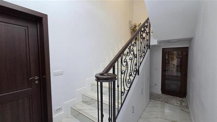 COMISION 0% CASA MEDITERANEANA SUPERBA MOBILATA  DUMBRAVITA PADURE - 17