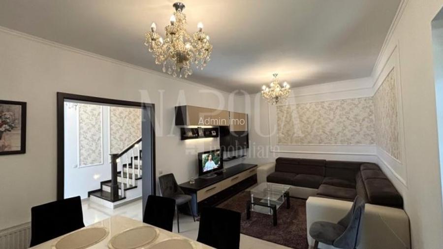 Casa 5 camere de vanzare in Terra, Floresti