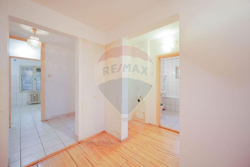 Apartament cu 3 camere de vânzare în zona Calea Aradului - 9