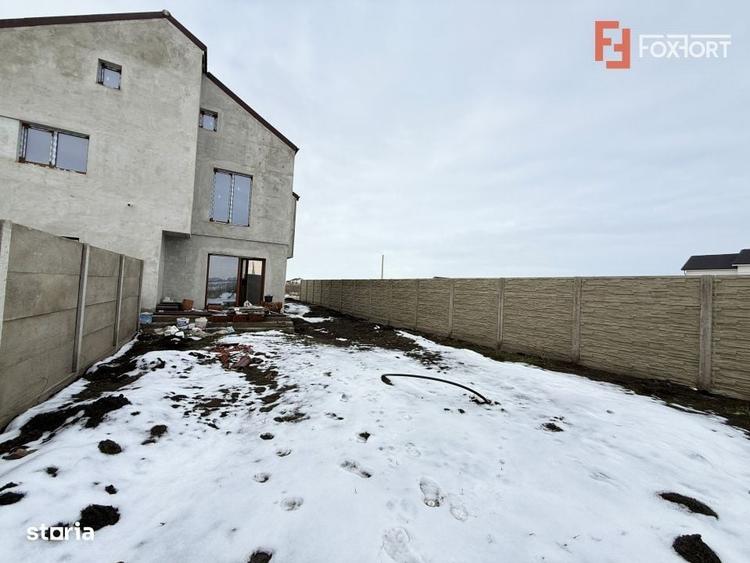 Casă cu 4 camere în Exterior Nord