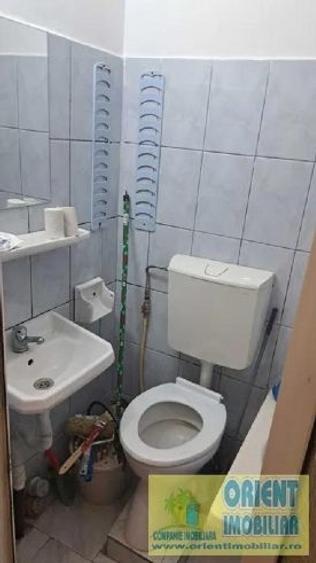 Apartament cu 1 camere semidecomandat în CET - 7