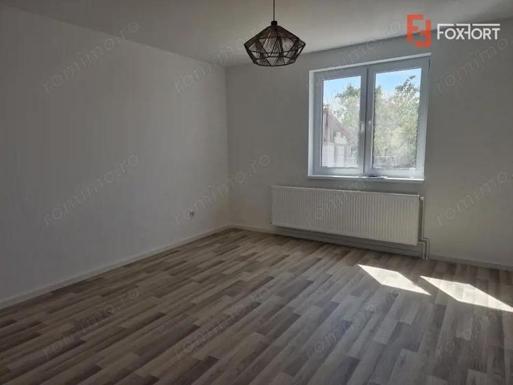 Casa individuala de vanzare cu 3 camere si teren de 710 mp - Izvin - 16
