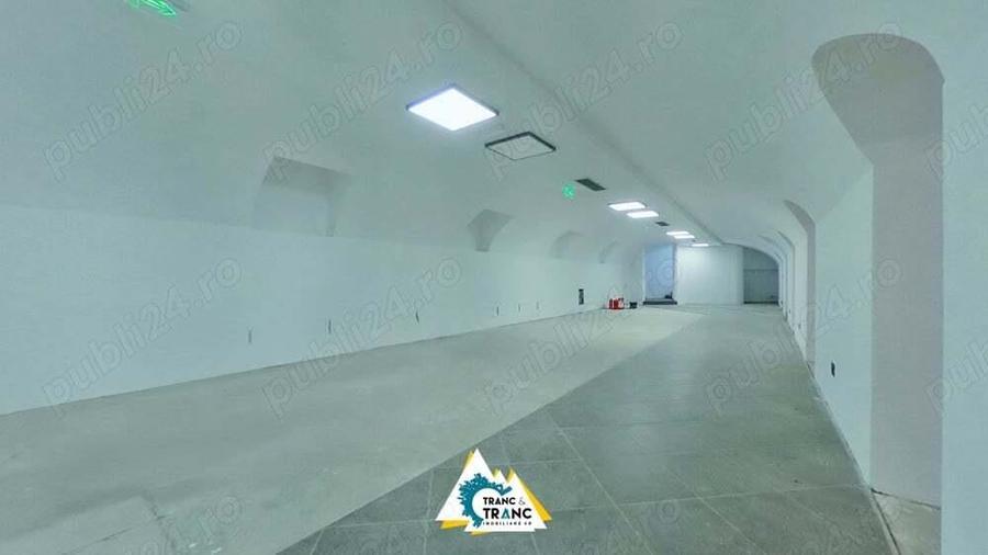 Spatiu comercial renovat in 2024 de 205 mp la Boul Rosu - 9