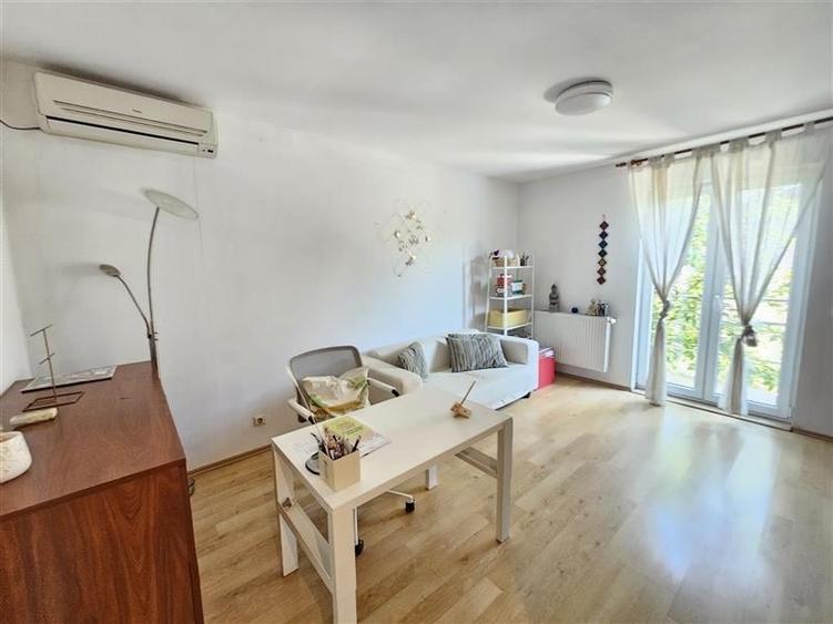 Casuta cu flori si miresme din Pipera situata in ansamblu rezidential securizat, - 17