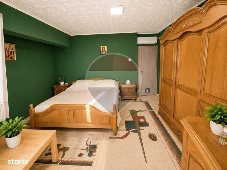 Apartament cu 4 camere în Central