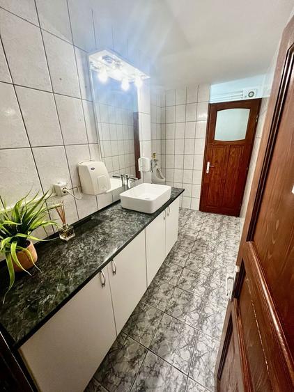 Spatiu comercial ultracentral (Polivalenta )Arad - 4