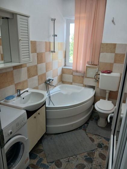 Inchiriez Garsoniera - 4