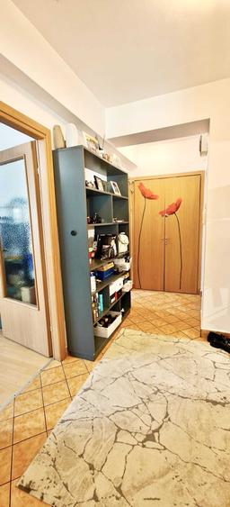 Apartament cu 2 camere decomandat în Drumul Taberei