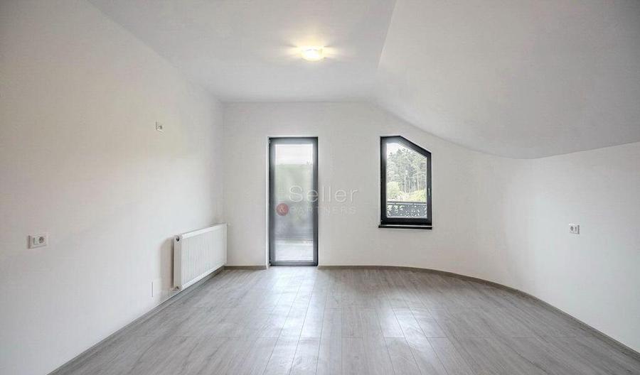 Zona Linistita Structura Generoasa - 8