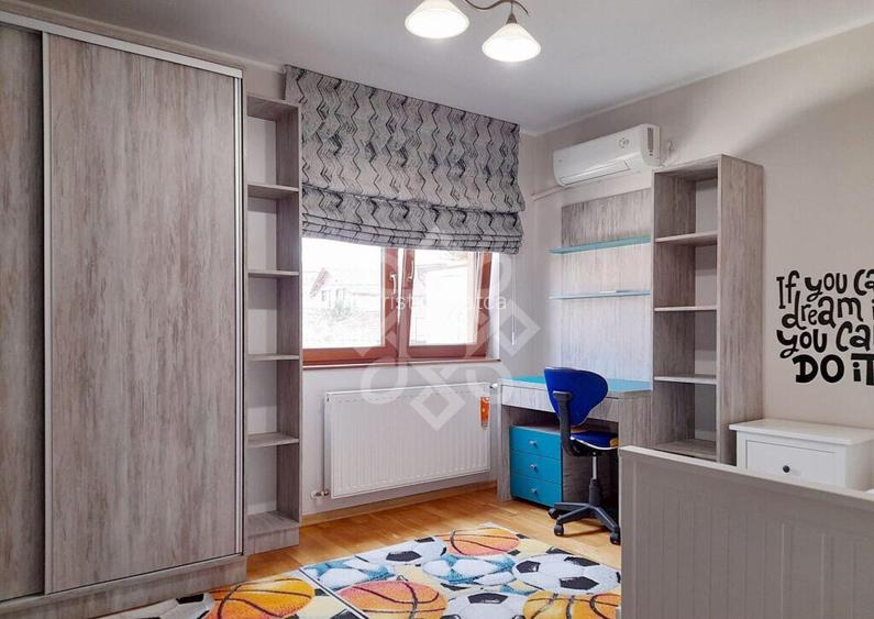 Apartament spatios 118 mp cu 3 camere in Iosia