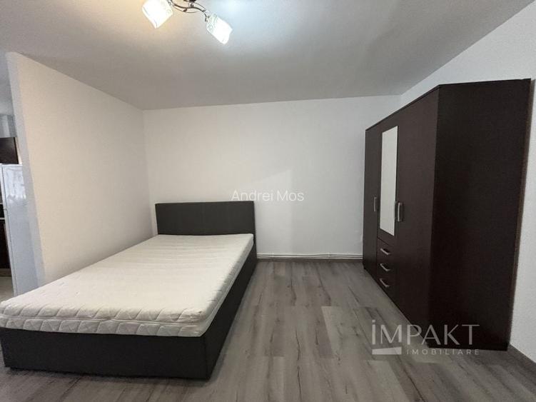 Garsoniera de închiriat, în Manastur!