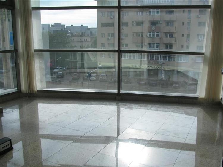 Inchiriere spatii - Louis Blanc Office Building - 18