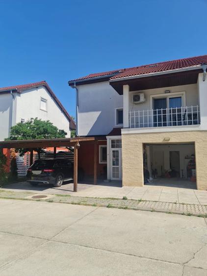 Vila spre inchierere Pipera American Village - 1