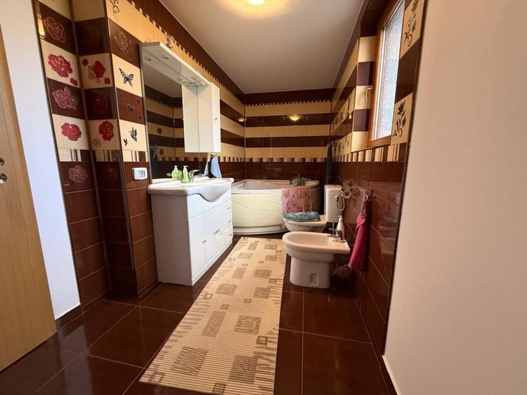 Casa individuala, 5 camere, 140 mp utili, 506 mp teren - Giroc - 13