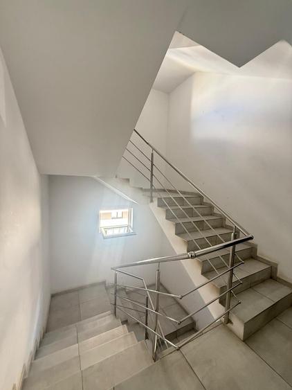 VANZARE GARSONIERA DECOMANDATA CU BALCON- ETAJ INTERMEDIAR STR TINERETULUI - 9
