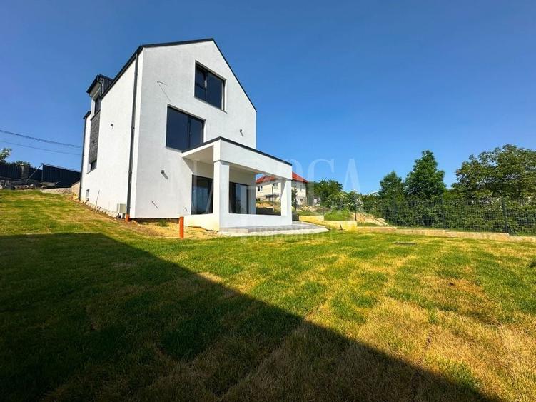 Casa 4 camere de vanzare in Feleacu - 1