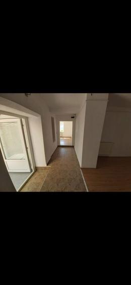 Inchiriez spatiu comercial - 3