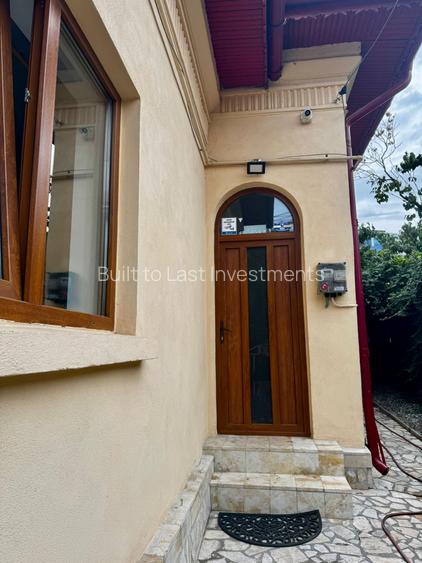 Casă  în Floreasca – Spațiu versatil, aproape de natură Casă  în Floreasca – Spațiu versatil, aproape de natură