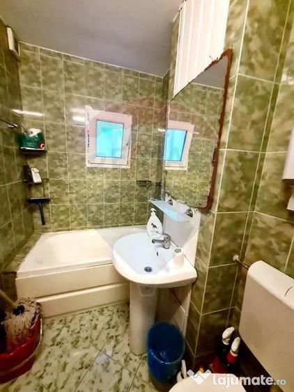 Apartament de inchiriat /Spatiu la parter - 2