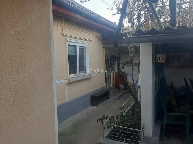 Vand casa 79000 euro