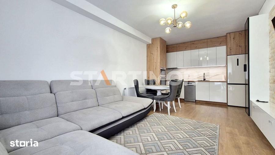 Apartament cu 3 camere decomandat, mobilat în Tractorul