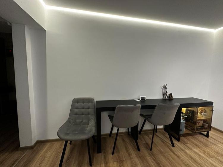 Proprietar, vand apartament cu 2 camere mobilat + loc de parcare subte - 3